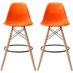 Tabouret de comptoir sans accoudoirs en plastique moulé, pieds Eiffel en bois, hauteur d'assise de 71 cm – Lot de 2
