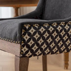 Chaise de salle à manger en tissu dossier haut noir / beige+noir, détails cloutés, pieds en bois massif, lot de 2